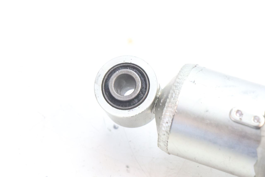photo de REAR SHOCK ABSORBER YAMAHA FZ8 800 (2010 - 2016) - Zoom on usage condition