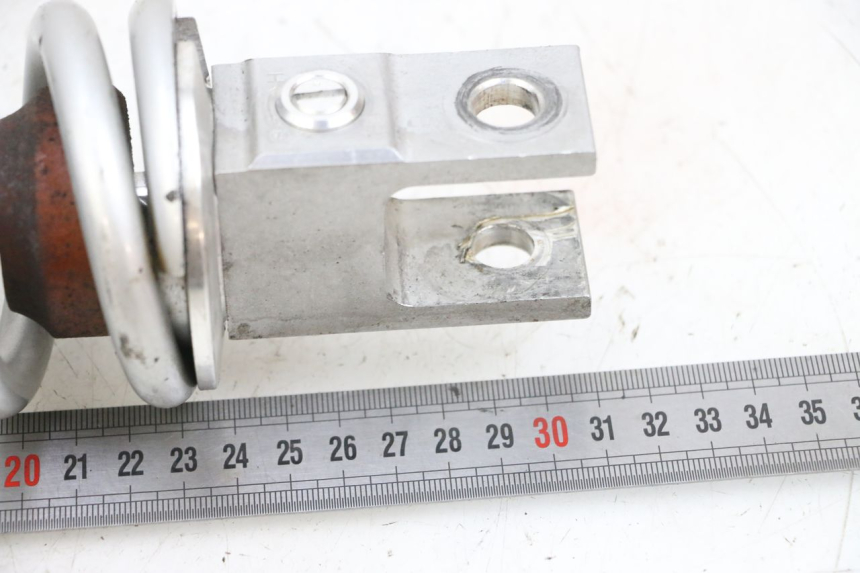 photo de REAR SHOCK ABSORBER SUZUKI GSF N BANDIT 600 (1996 - 1999) - Zoom on usage condition