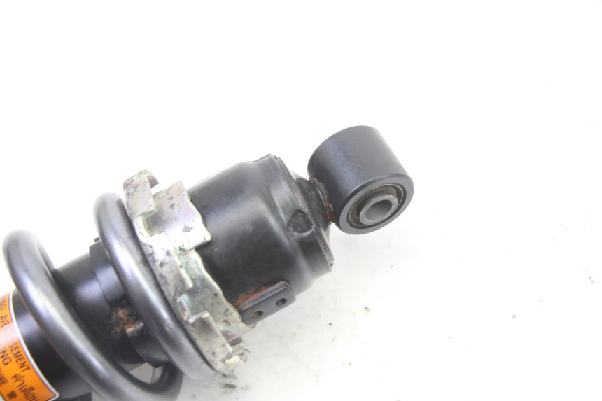 photo de REAR SHOCK ABSORBER SUZUKI GSR 750 (2011 - 2017) - Alternative perspective
