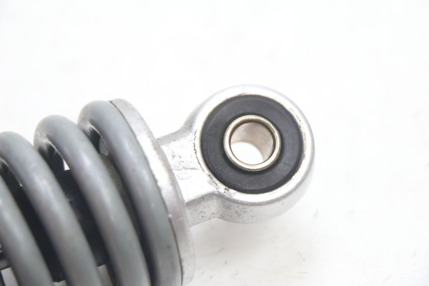 photo de REAR SHOCK ABSORBER LONGJIA LJ50QT 8M 2T 50 (2010 - 2017) - Technical close-up