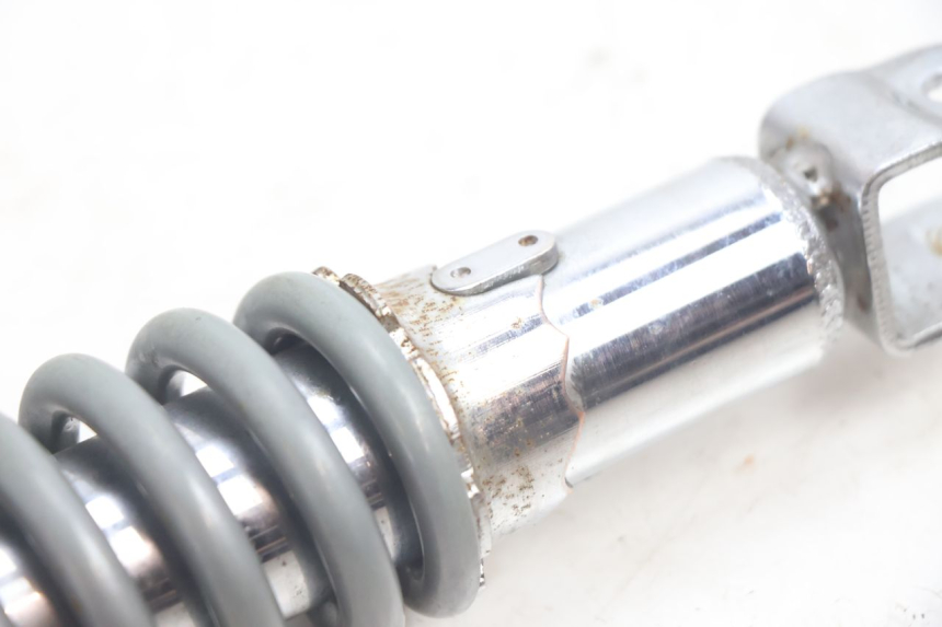 photo de REAR SHOCK ABSORBER LONGJIA LJ50QT 8M 2T 50 (2010 - 2017) - Surface and material condition
