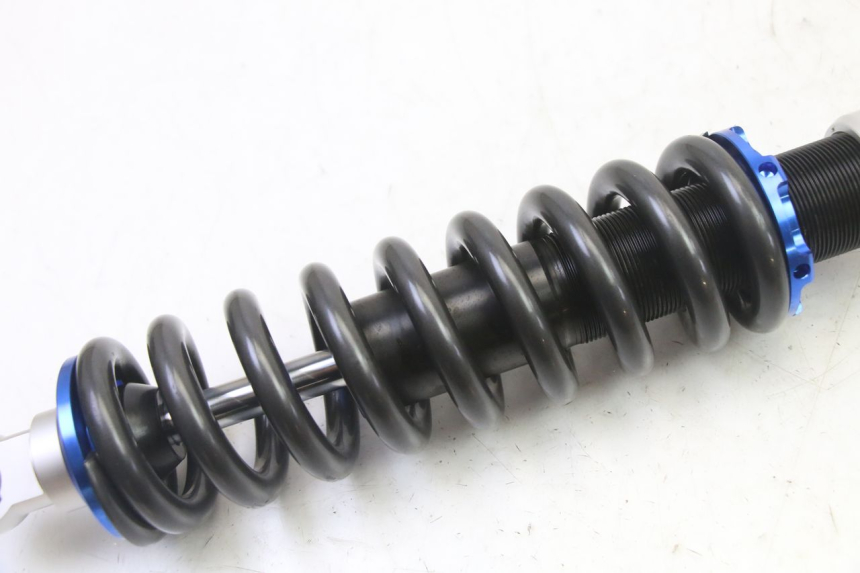 photo de REAR SHOCK ABSORBER APOLLO RFZ 125 - Technical close-up