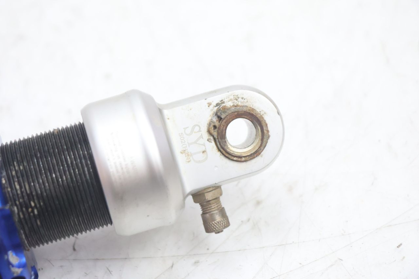 photo de REAR SHOCK ABSORBER APOLLO RFZ 125 - Technical close-up