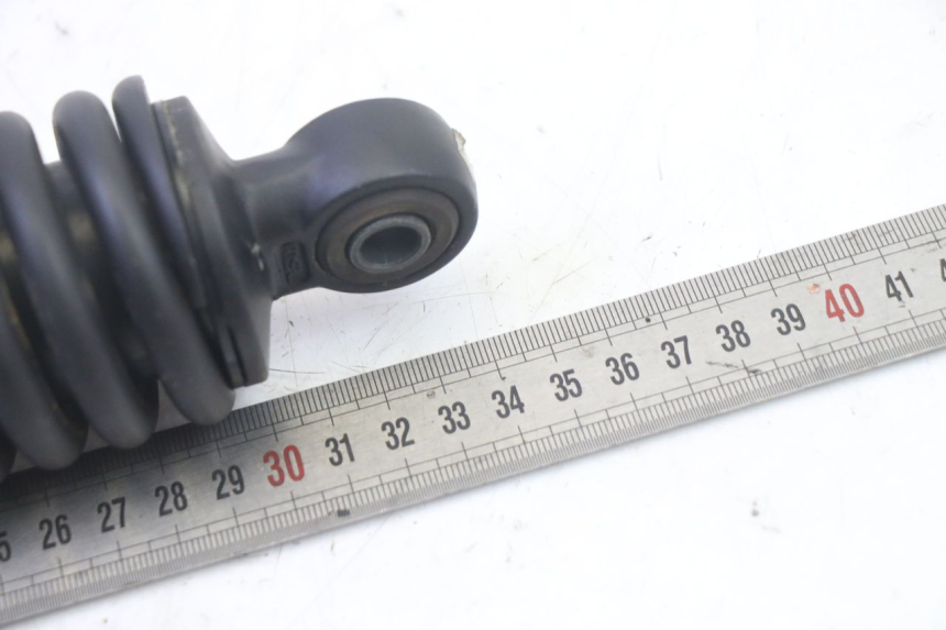 photo de REAR SHOCK ABSORBER HONDA SCV LEAD 100 (2003 - 2007) - Surface and material condition