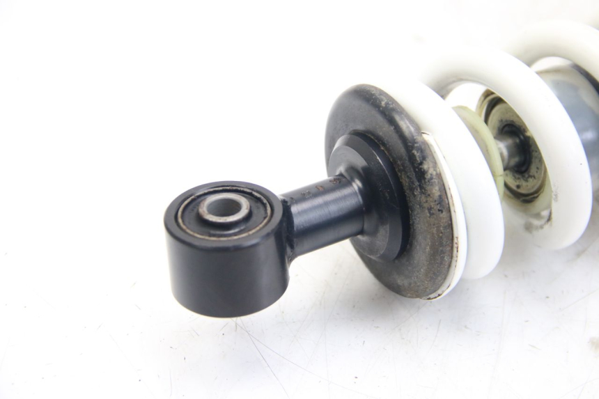 photo de REAR SHOCK ABSORBER SYM WOLF SB 125 (2011 - 2018) - Zoom on usage condition