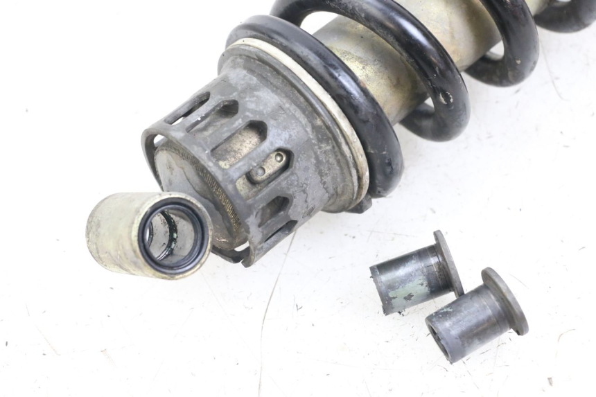 photo de REAR SHOCK ABSORBER YAMAHA XJS DIVERSION 600 (1997 - 1999) - Alternative perspective