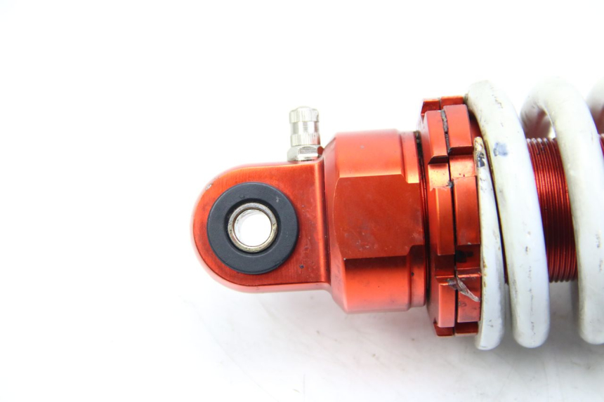 photo de FRONT SHOCK ABSORBER SPY RACING F3 350 (2015 - 2022) - Surface and material condition
