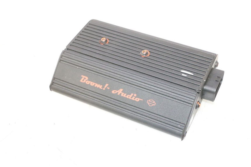 photo de AMPLIFIER HARLEY DAVIDSON ROAD GLIDE FLTRXSE 1920 (2018 - 2022) - Main view