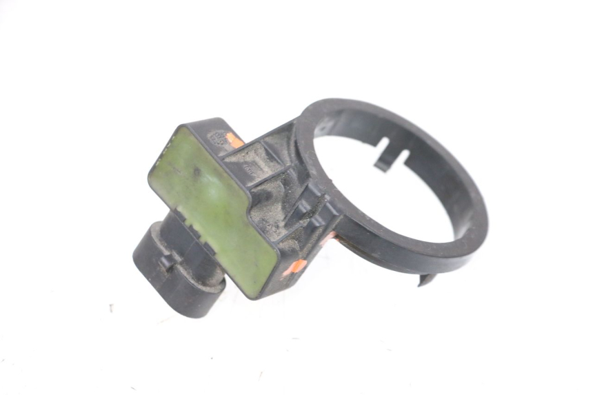 photo de TRANSPONDER ANTENNA PIAGGIO MP3 RL 250 (2006 - 2010) - Alternative perspective