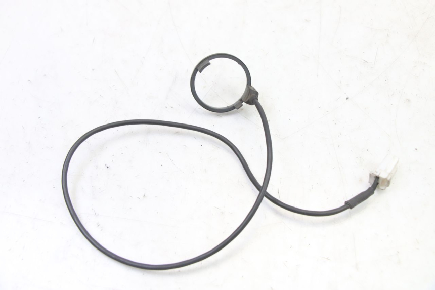 photo de TRANSPONDER ANTENNA PEUGEOT SATELIS COMPRESSOR K15 125 (2006 - 2009) - Alternative perspective