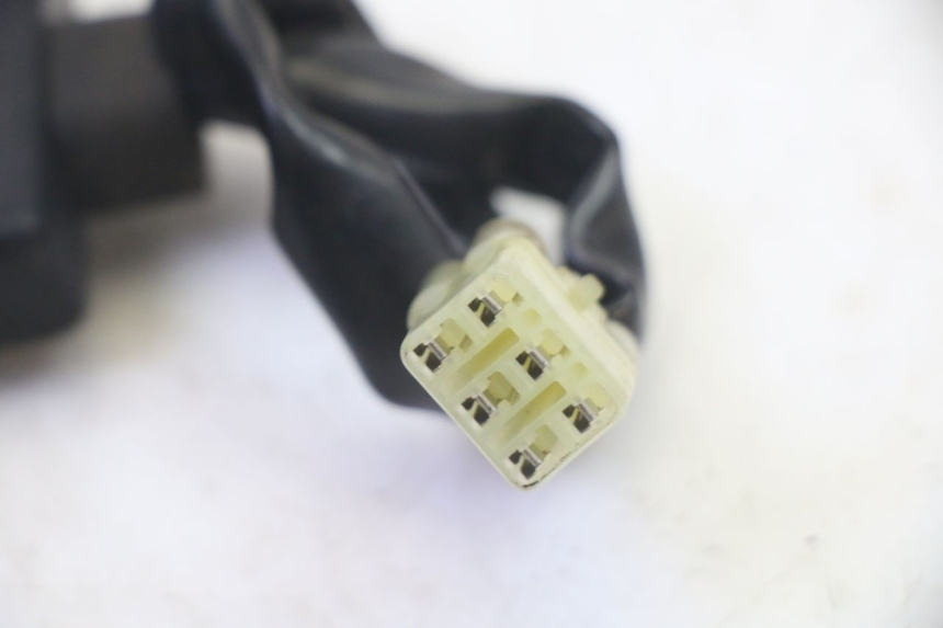 photo de TRANSPONDER ANTENNA YAMAHA X-MAX XMAX 250 (2006 - 2009) - Fixing points details