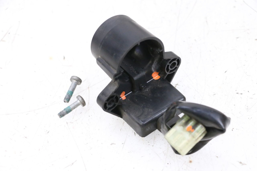 photo de TRANSPONDER ANTENNA YAMAHA XMAX X-MAX 125 (2006 - 2009) - Zoom on usage condition