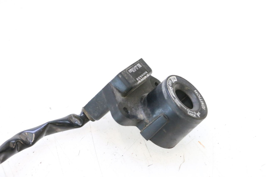 photo de TRANSPONDER ANTENNA YAMAHA X-MAX XMAX 125 (2010 - 2013) - Zoom on usage condition