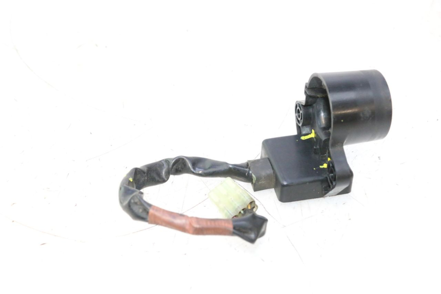 photo de TRANSPONDER ANTENNA YAMAHA X-MAX XMAX 125 (2010 - 2013) - Fixing points details