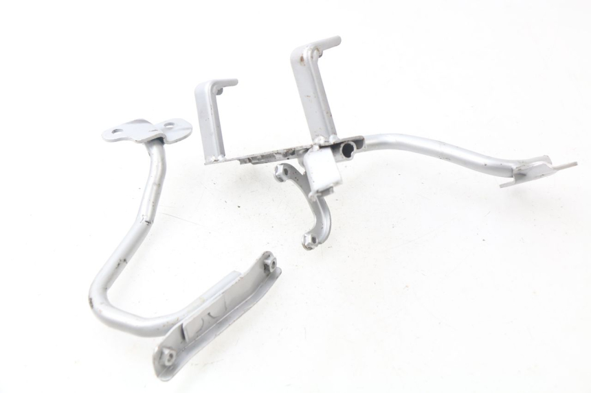 photo de SPEEDOMETER BRACKET HYOSUNG AQUILA GV 125 (2009 - 2016) - Zoom on usage condition