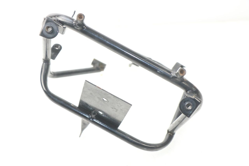 photo de FRONT FAIRING BRACKET ERIDER CARGO 1 (2009 - 2018) - Zoom on usage condition