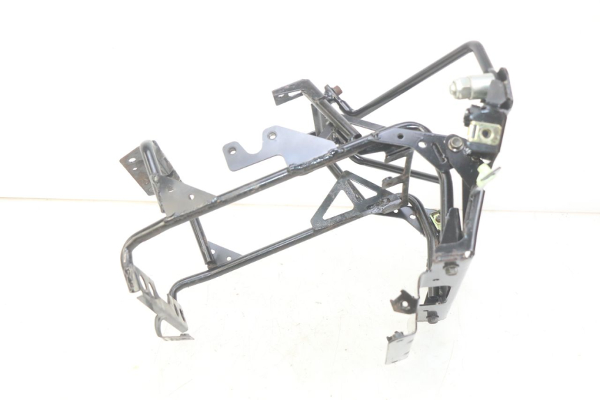 photo de FRONT FORK BRACE PEUGEOT CITYSTAR AIR 125 (2014 - 2017) - Zoom on usage condition