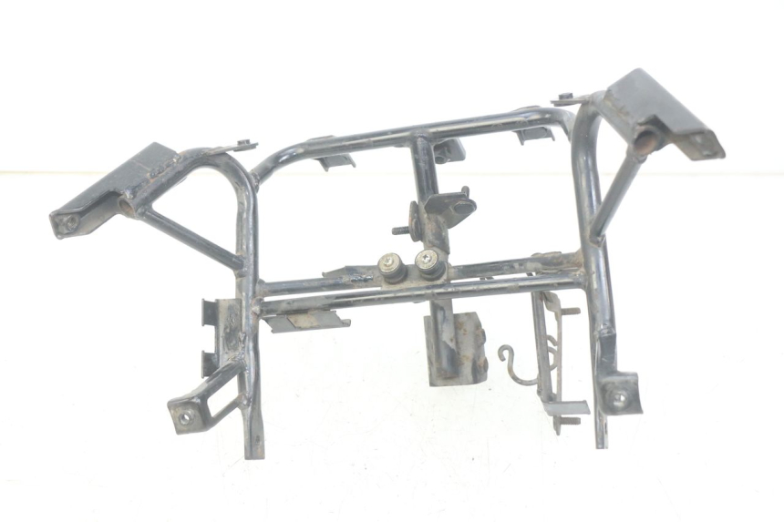 photo de FRONT FORK BRACE KYMCO DINK STREET 125 (2009 - 2014) - Fixing points details