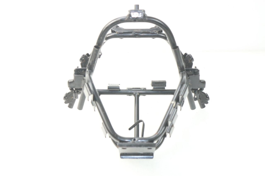 photo de FRONT FAIRING BRACKET SYM GTS EFI ABS 125 (2012 - 2016) - Alternative perspective