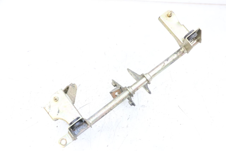 photo de FRONT FORK BRACE HONDA NES AROBASE 125 (2000 - 2003) - Zoom on usage condition