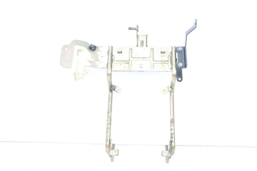 photo de FRONT FAIRING BRACKET PEUGEOT JET FORCE CARBU 50 (2003 - 2016) - Product overview