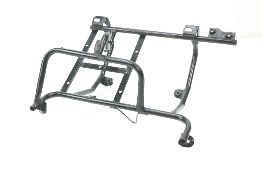 photo de FRONT FAIRING BRACKET LINHAI MONARCH 125 (2003 - 2005) - Component detail