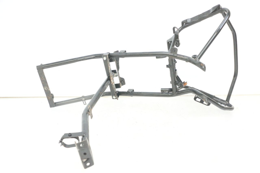 photo de FRONT FAIRING BRACKET PIAGGIO MP3 LT 300 (2010 - 2016) - Zoom on usage condition