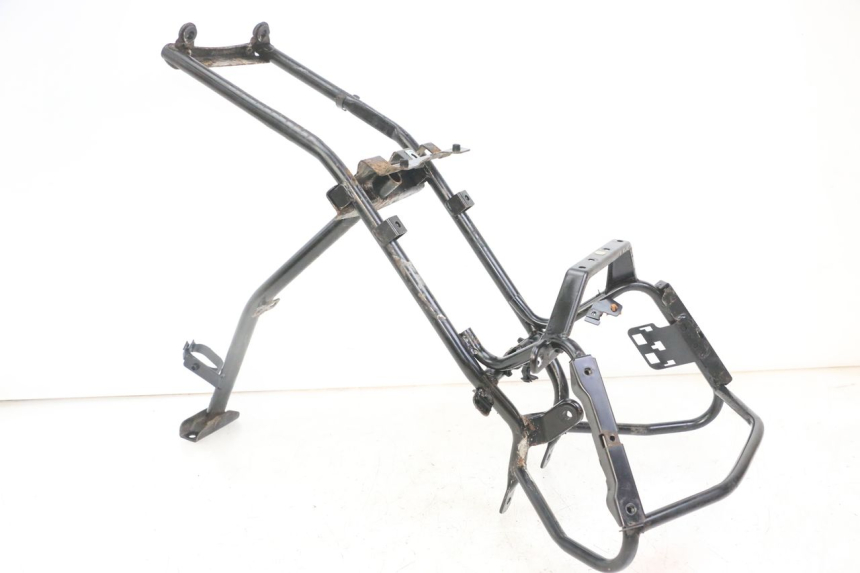 photo de FRONT FAIRING BRACKET PIAGGIO MP3 LT 300 (2010 - 2016) - Alternative perspective