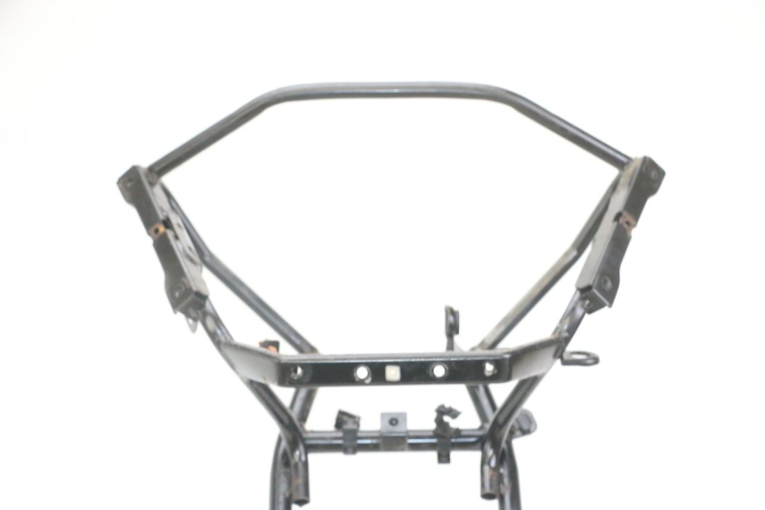 photo de FRONT FAIRING BRACKET PIAGGIO MP3 LT 300 (2010 - 2016) - Surface and material condition