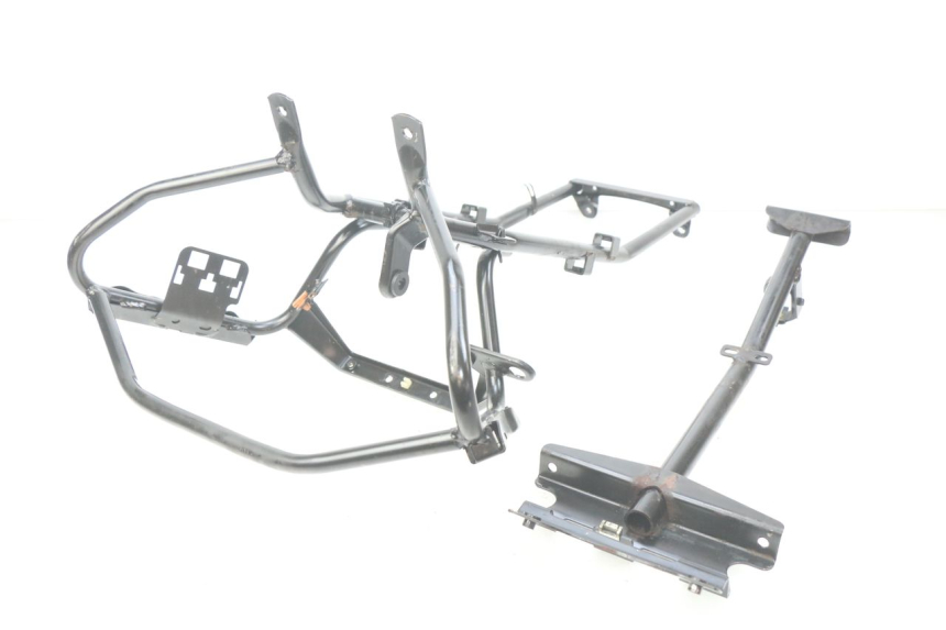 photo de FRONT FAIRING BRACKET PIAGGIO MP3 500 (2011 - 2015) - Zoom on usage condition