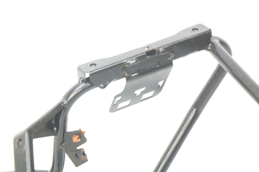 photo de FRONT FAIRING BRACKET PIAGGIO MP3 500 (2011 - 2015) - Fixing points details