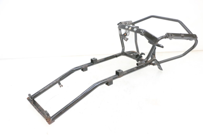 photo de FRONT FAIRING BRACKET PIAGGIO MP3 RL 250 (2006 - 2010) - Surface and material condition