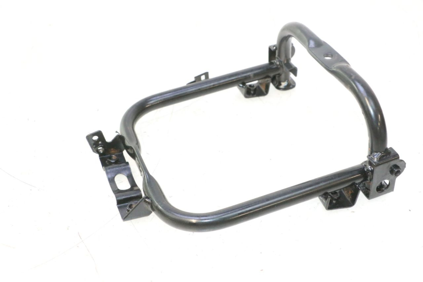 photo de FRONT FAIRING BRACKET KYMCO LIKE 4T 50 (2019 - 2025) - Alternative perspective