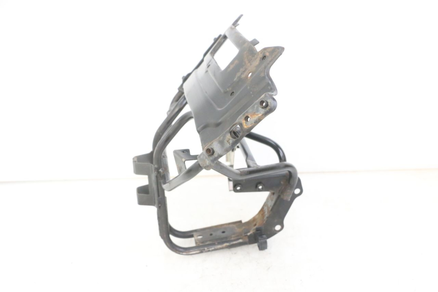 photo de FRONT FAIRING BRACKET GILERA NEXUS 125 (2009 - 2013) - Product overview