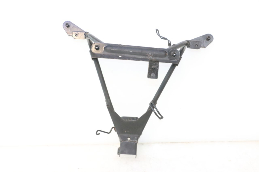 photo de FRONT FAIRING BRACKET DAELIM S2 125 (2006 - 2007) - Main view