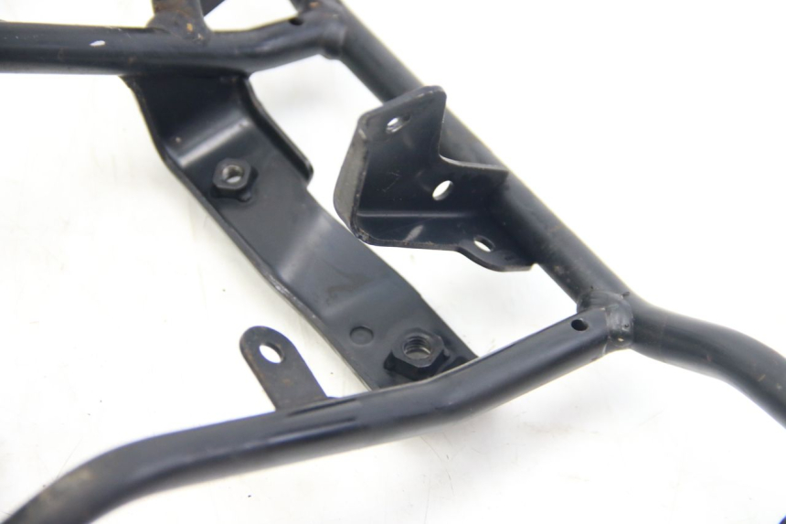 photo de FRONT FORK BRACE SUZUKI SIXTEEN 125 (2008 - 2010) - Alternative perspective