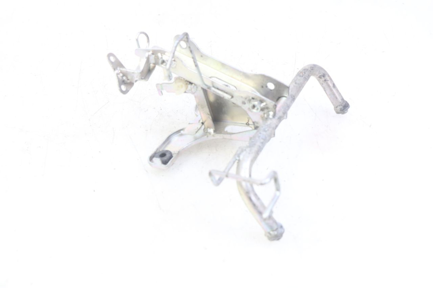 photo de FRONT FORK BRACE HONDA VISION NSC R 50 (2013 - 2015) - Zoom on usage condition