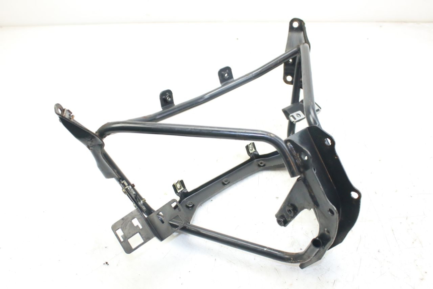 photo de FRONT FORK BRACE PIAGGIO X9 EVOLUTION 125 (2003 - 2007) - Fixing points details