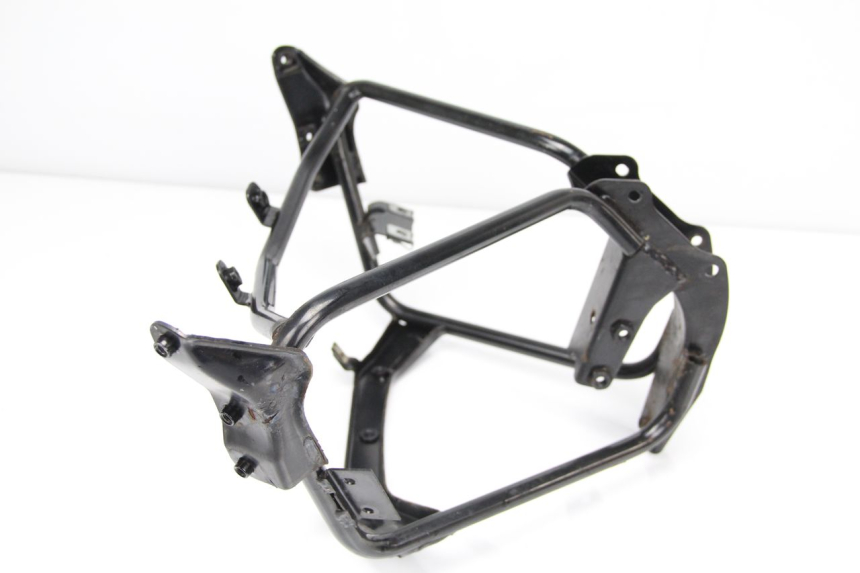 photo de FRONT FAIRING BRACKET PIAGGIO X9 125 (2000 - 2003) - Technical close-up