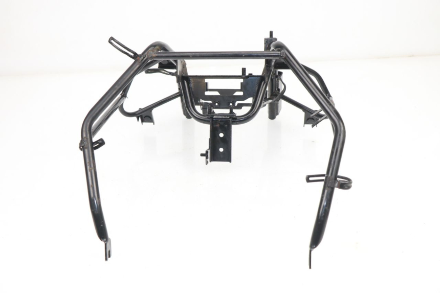 photo de FRONT FAIRING BRACKET KYMCO XCITING 500 (2007 - 2010) - Alternative perspective