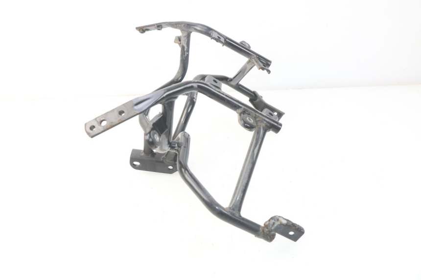 photo de FRONT FAIRING BRACKET HYOSUNG COMET GTR 125 (2007 - 2014) - Zoom on usage condition