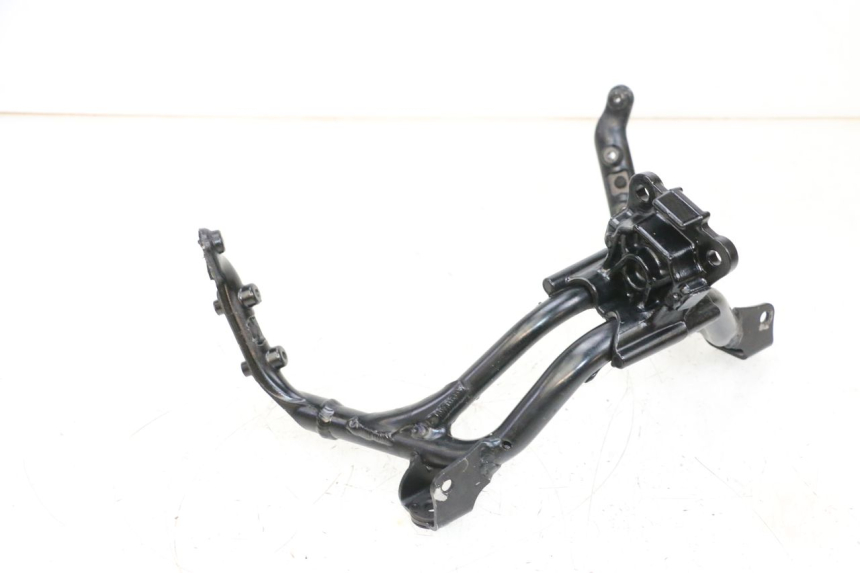 photo de FRONT FAIRING BRACKET SUZUKI GSXR GSX-R 1000 (2003 - 2004) - Alternative perspective