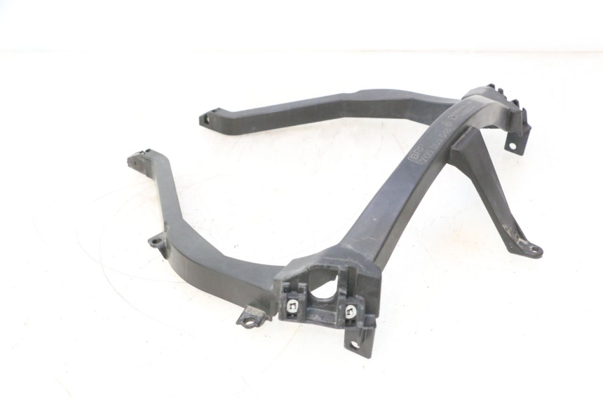 photo de FRONT FAIRING BRACKET CAN-AM SPYDER RS 1000 (2008 - 2012) - Fixing points details