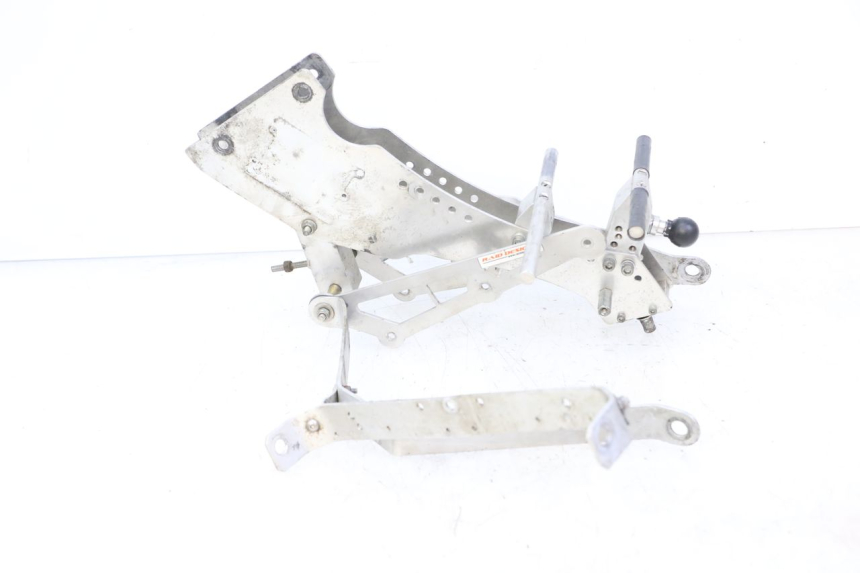 photo de FRONT FAIRING BRACKET KTM SUPERENDURO R 950 (2005 - 2009) - Markings and original references