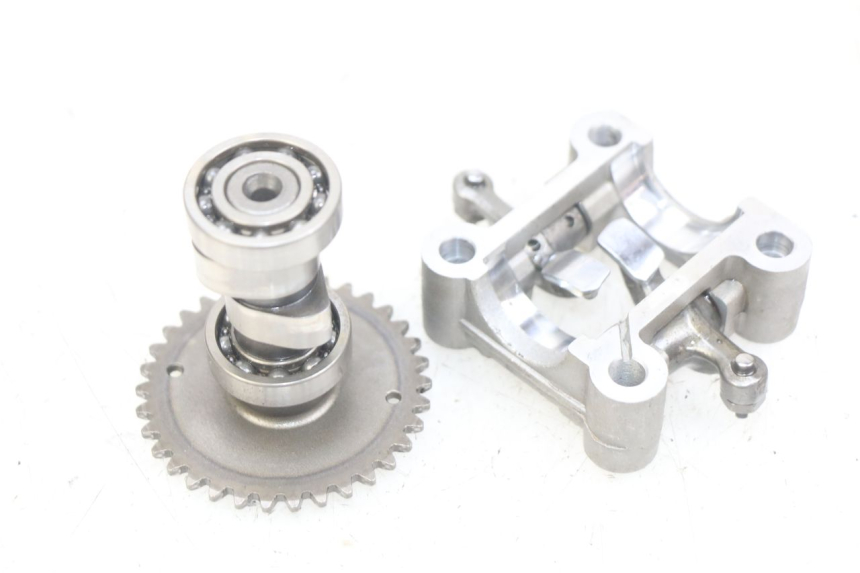 photo de CAMSHAFT KYMCO AGILITY 16+ 4T 50 (2018 - 2023) - Fixing points details