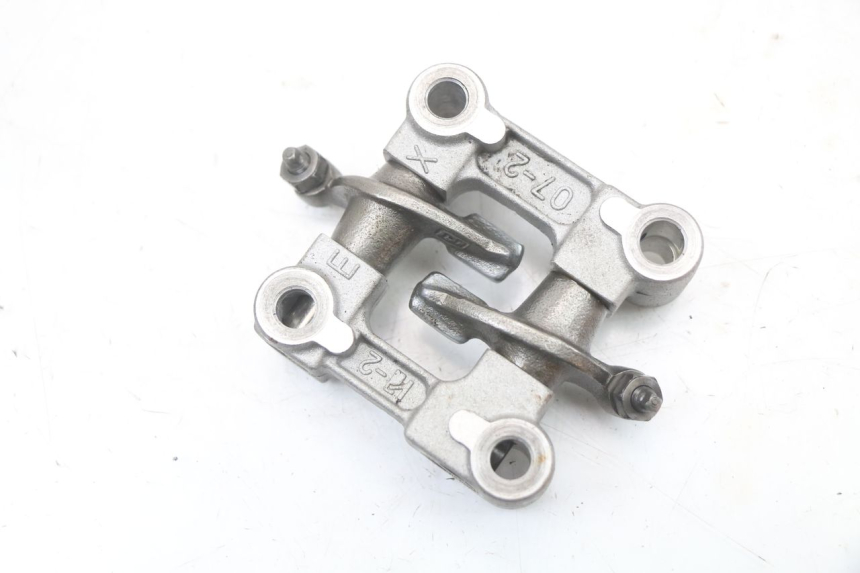 photo de Camshaft KYMCO AGILITY RS 4T 50 (2009 - 2013) - Alternative perspective