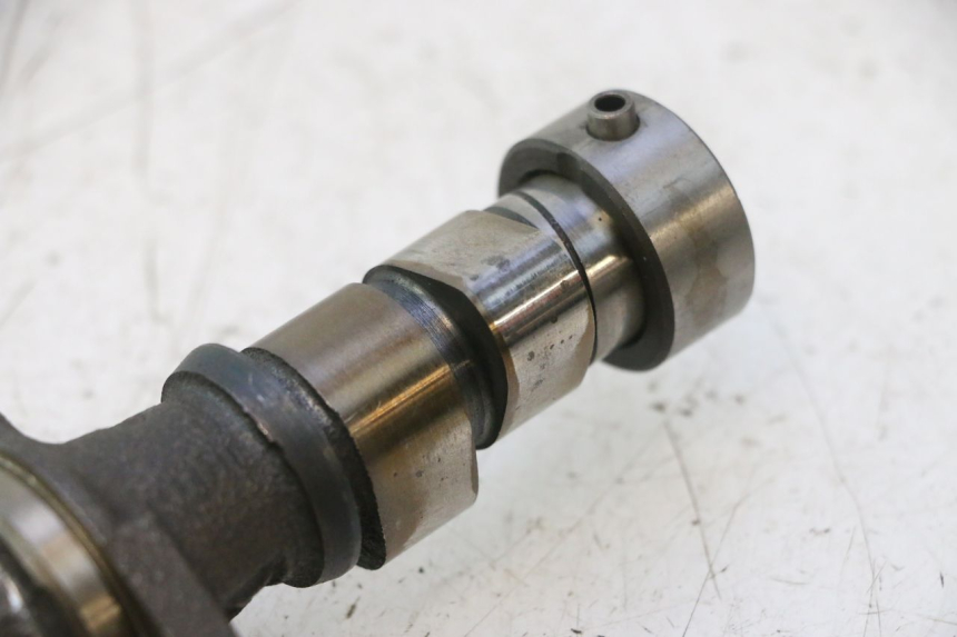 photo de CAMSHAFT HONDA CB TWO FIFTY 250 (1991 - 2002) - Zoom on usage condition