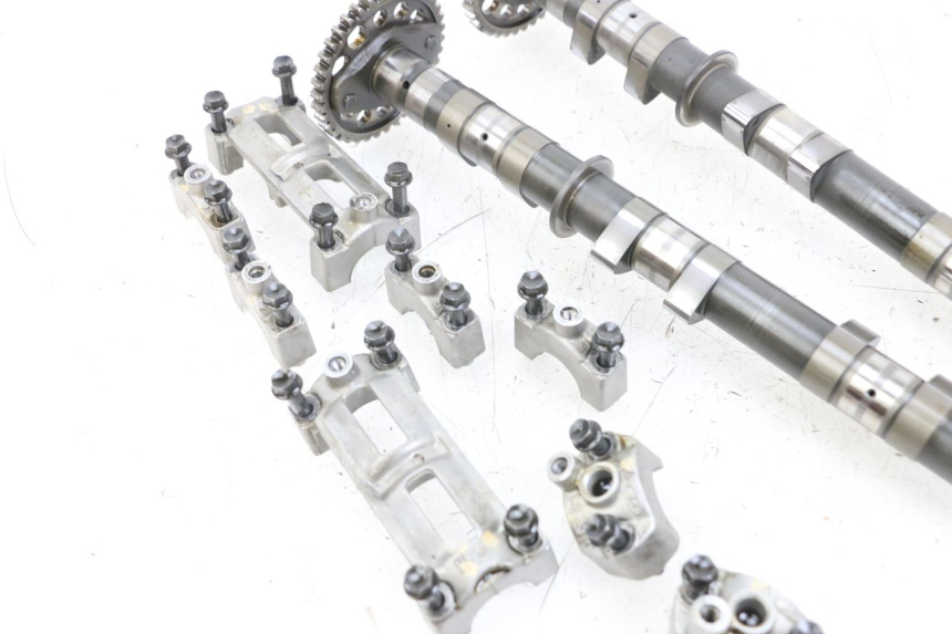 photo de CAMSHAFT YAMAHA FJR ABS 1300 (2006 - 2012) - Surface and material condition