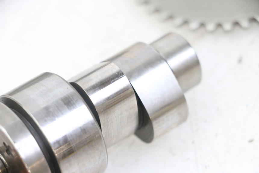 photo de CAMSHAFT PIAGGIO MP3 LT 300 (2010 - 2016) - Technical close-up