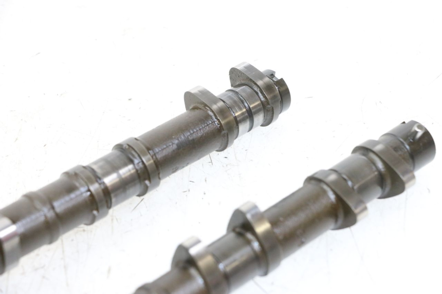 photo de CAMSHAFT SUZUKI GSR 750 (2011 - 2017) - Distinctive features